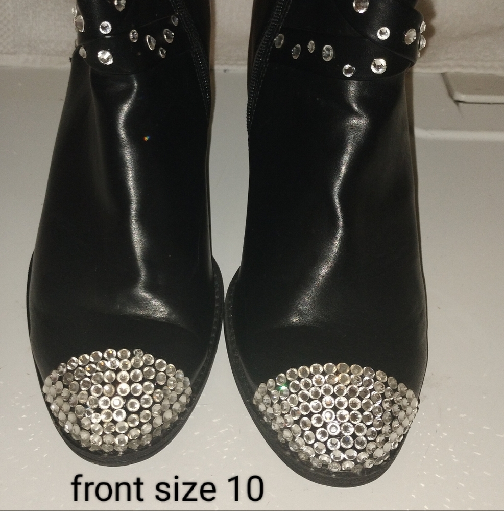 Swarovski crystal decorated boots size 10